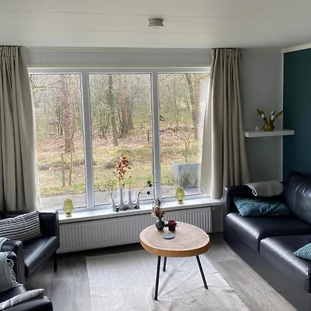 Chalet De Bosrand 404, Unieke Rustige Plek Met Veel Privacy Aan De Bosrand Op De Veluwe